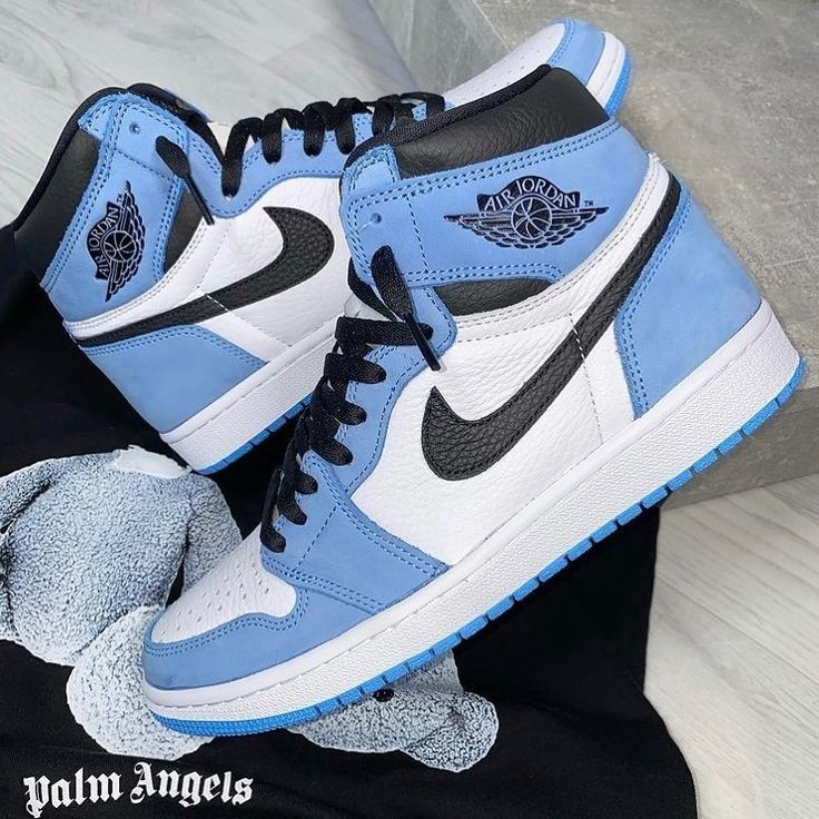 AJ1 High University Blue