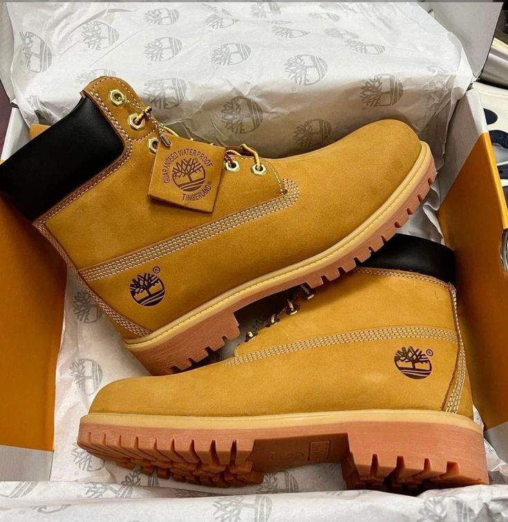 LEATHER TIMB BOOTS