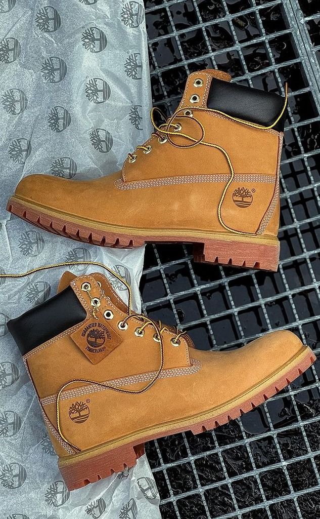 LEATHER TIMB BOOTS